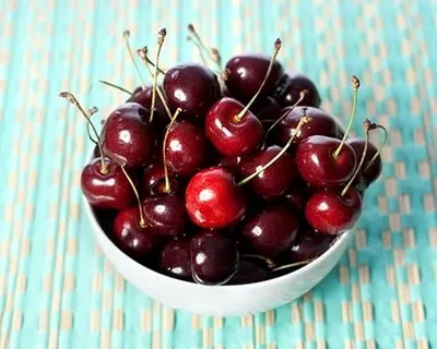تصویر 3 از قیمت با کیفیت ارزان آبمیوه آلبالو کوچک + خرید عمده